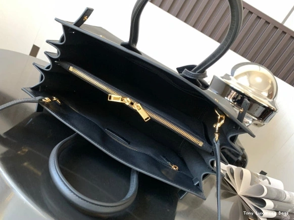 Tony Luxuries BABY JOUR SMOOTH IN LEATHER DE SAC YSL 0817